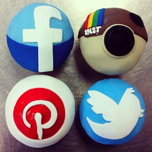social media cupcakes