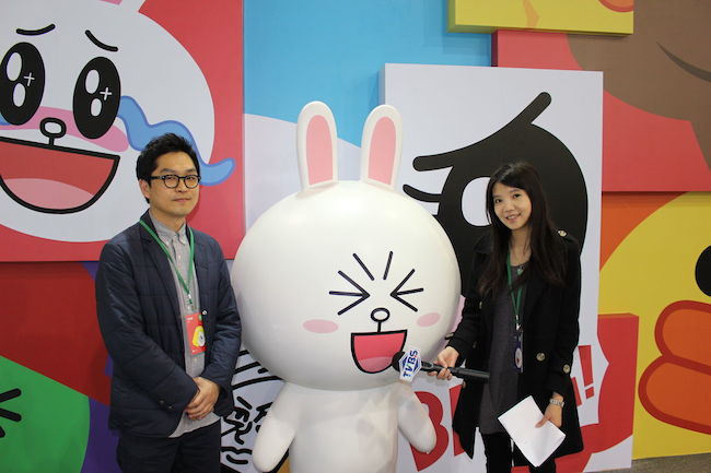 StarHub customers get early exclusive access to LINE's Chinese New