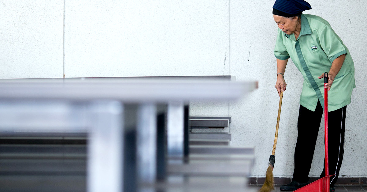singapore elderly cleaner