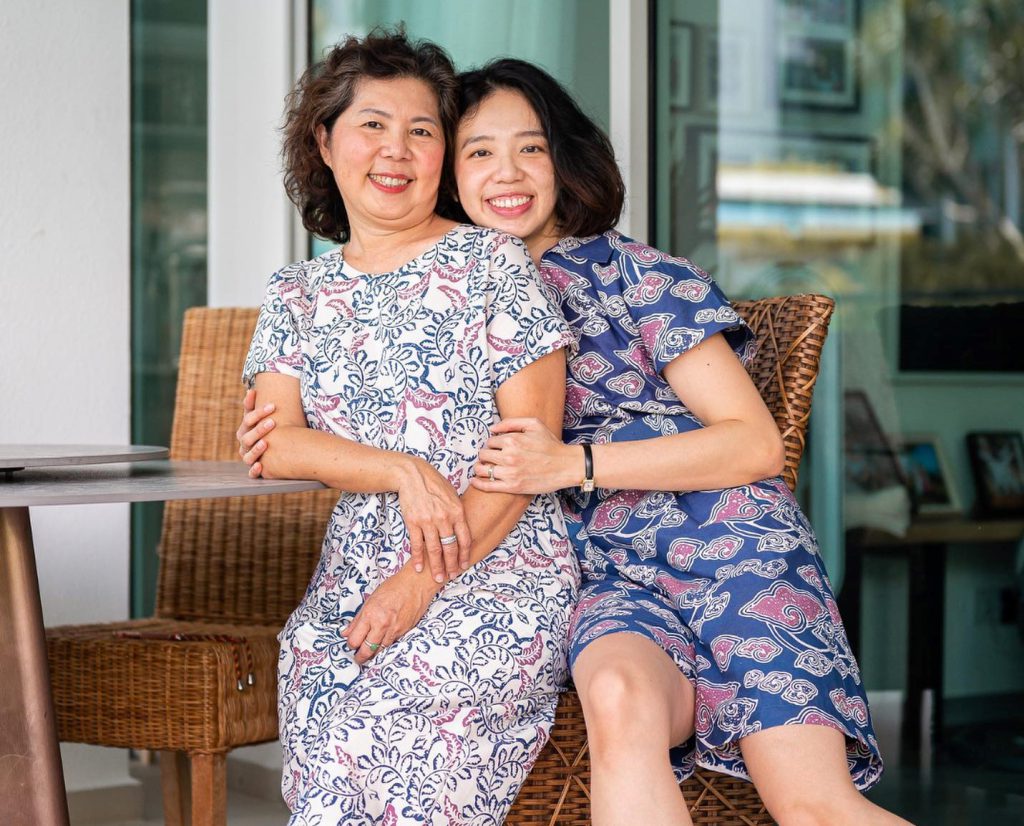 mother daughter: Mama Yeo and Desleen, co-fouders of YeoMama Batik