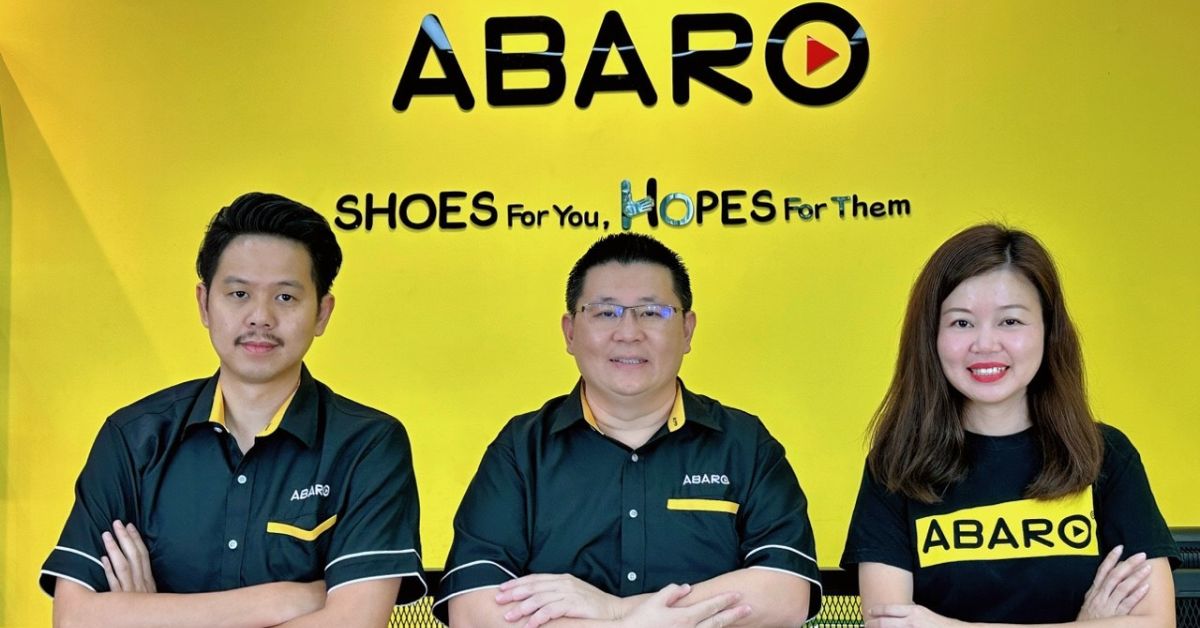 ABARO, la marca M’sian, fabrica zapatos escolares en Klang