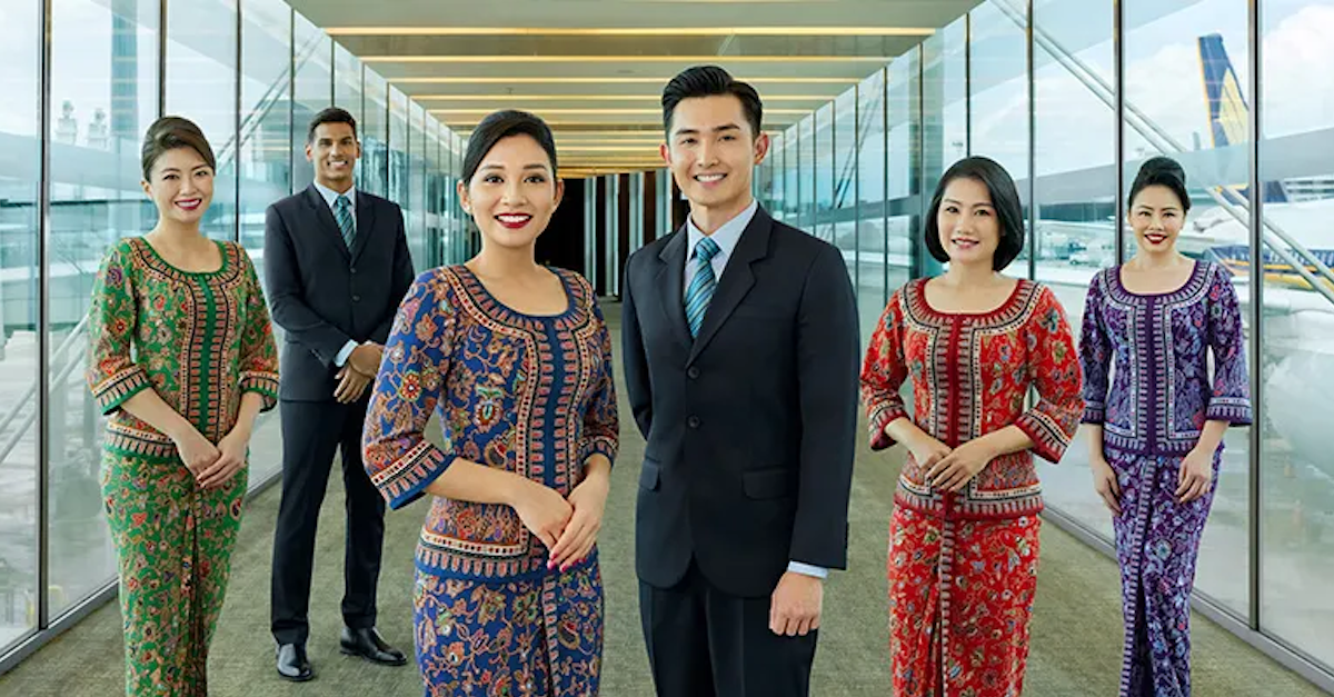 Singapore Airlines vuelve a registrar beneficios récord.  Los empleados reciben un bono de 8 meses