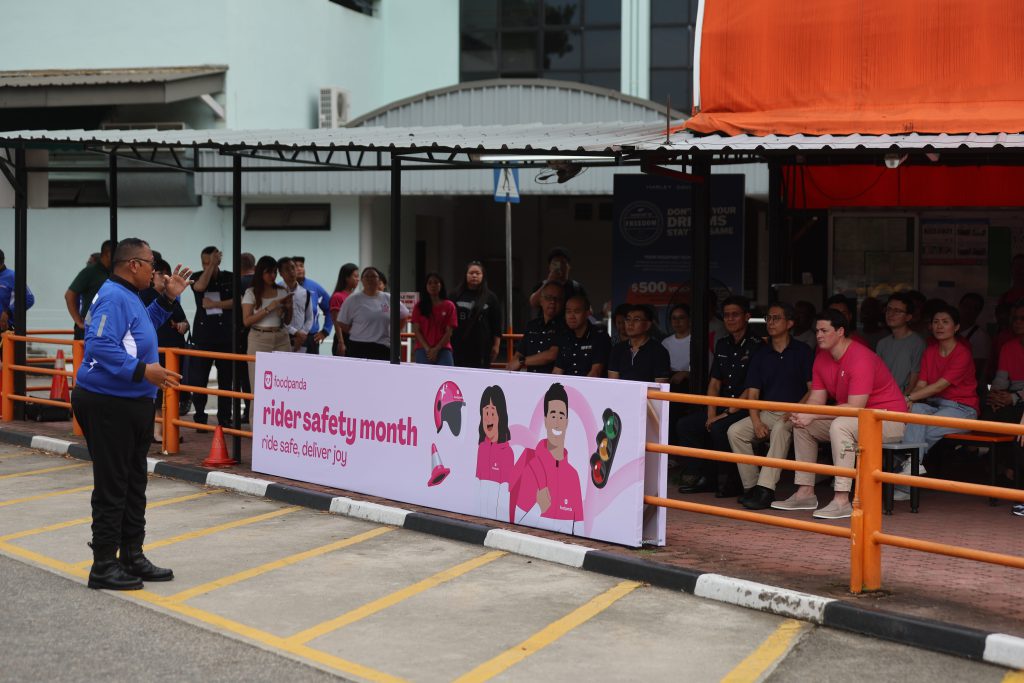 foodpanda singapore rider safety month live demonstration