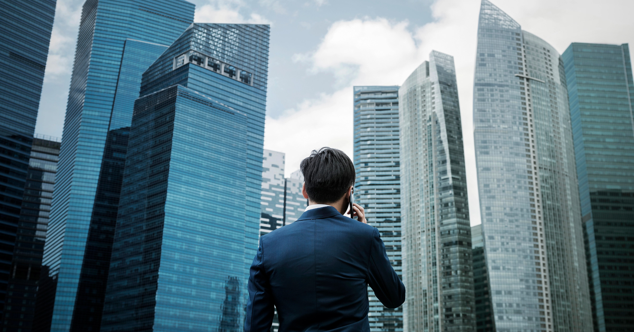 SBF: More Singapore companies to freeze wages, halt hiring amid worsening 12 month outlook